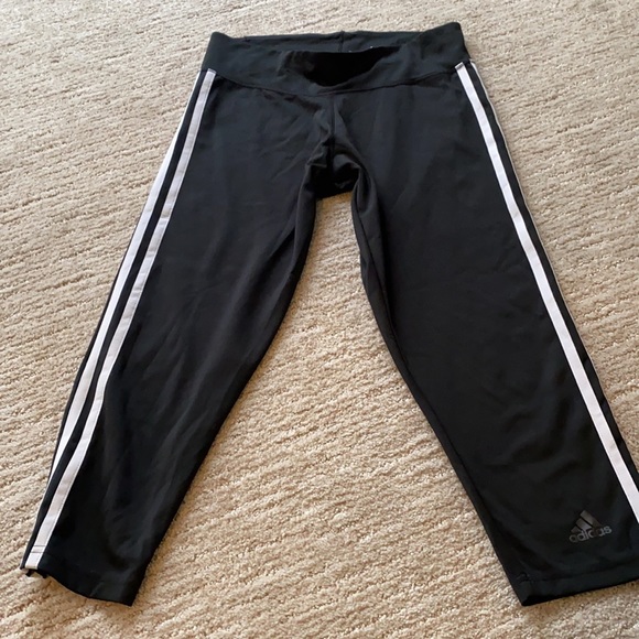 Adidas crop leggings - Picture 2 of 3